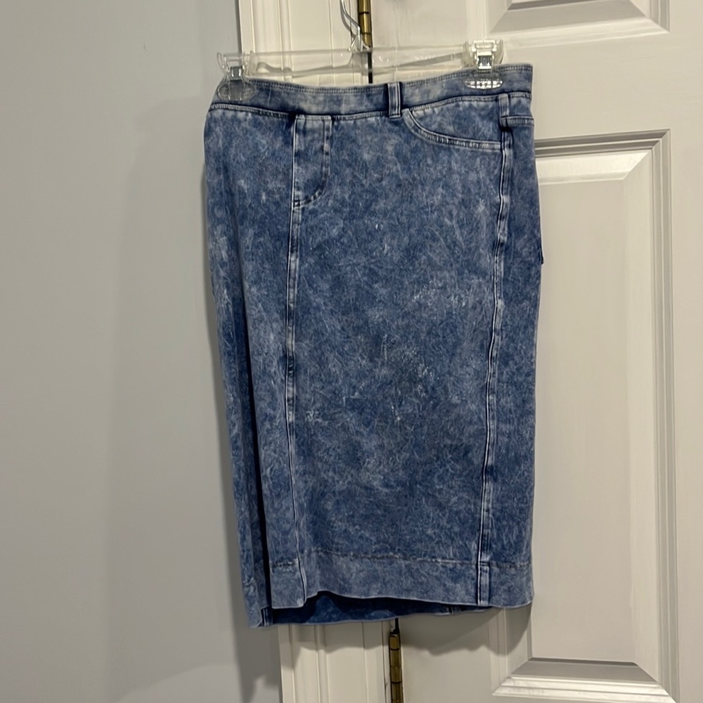Pencil skirt, cotton, denim look, new without tags
